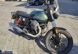 Moto Guzzi V7 II Stone (2015 - 17) usata