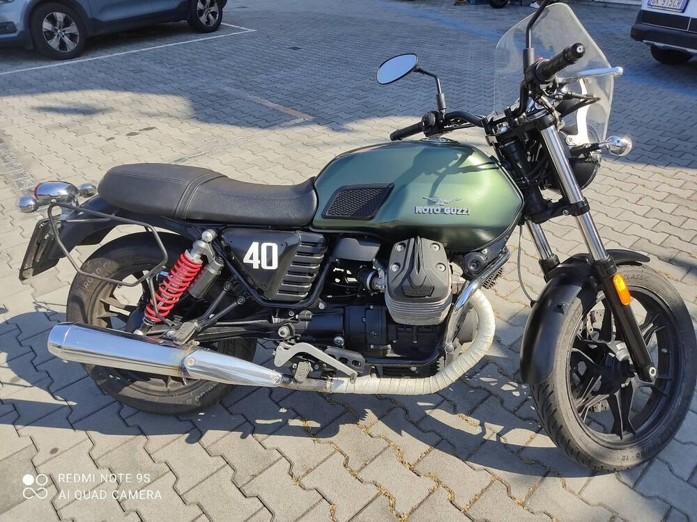 Moto Guzzi V7 II Stone (2015 - 17) (3)