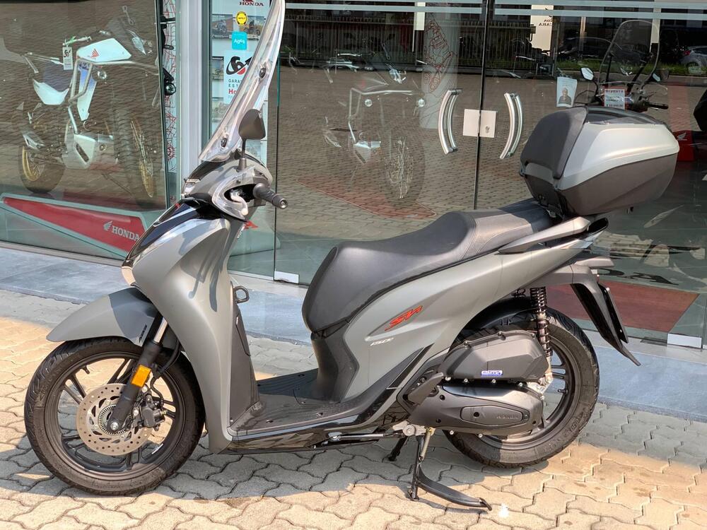 Honda SH 150i Sport (2022 - 24) (5)