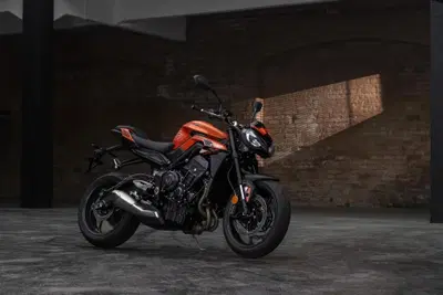 Novit&agrave; Street Triple 765 R in versione patentati A2