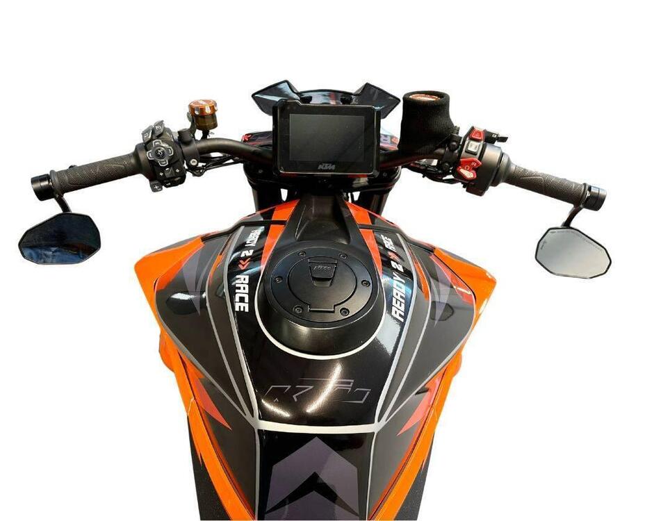 KTM 1290 Super Duke R (2022 - 23) (5)