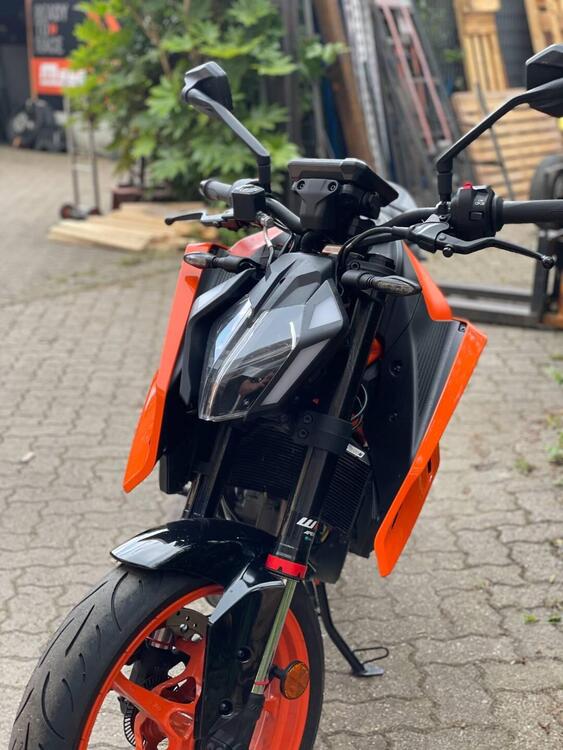 KTM 390 Duke (2024) (3)