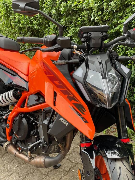 KTM 390 Duke (2024) (2)