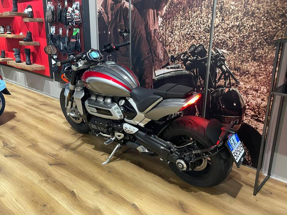 Triumph Rocket 3 R (2021 - 24) (4)