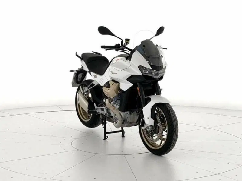 Moto Guzzi V100 Mandello (2022 - 24) (2)