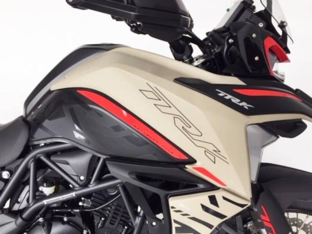 Benelli TRK 702X Dune Sea (2024 - 25) (2)