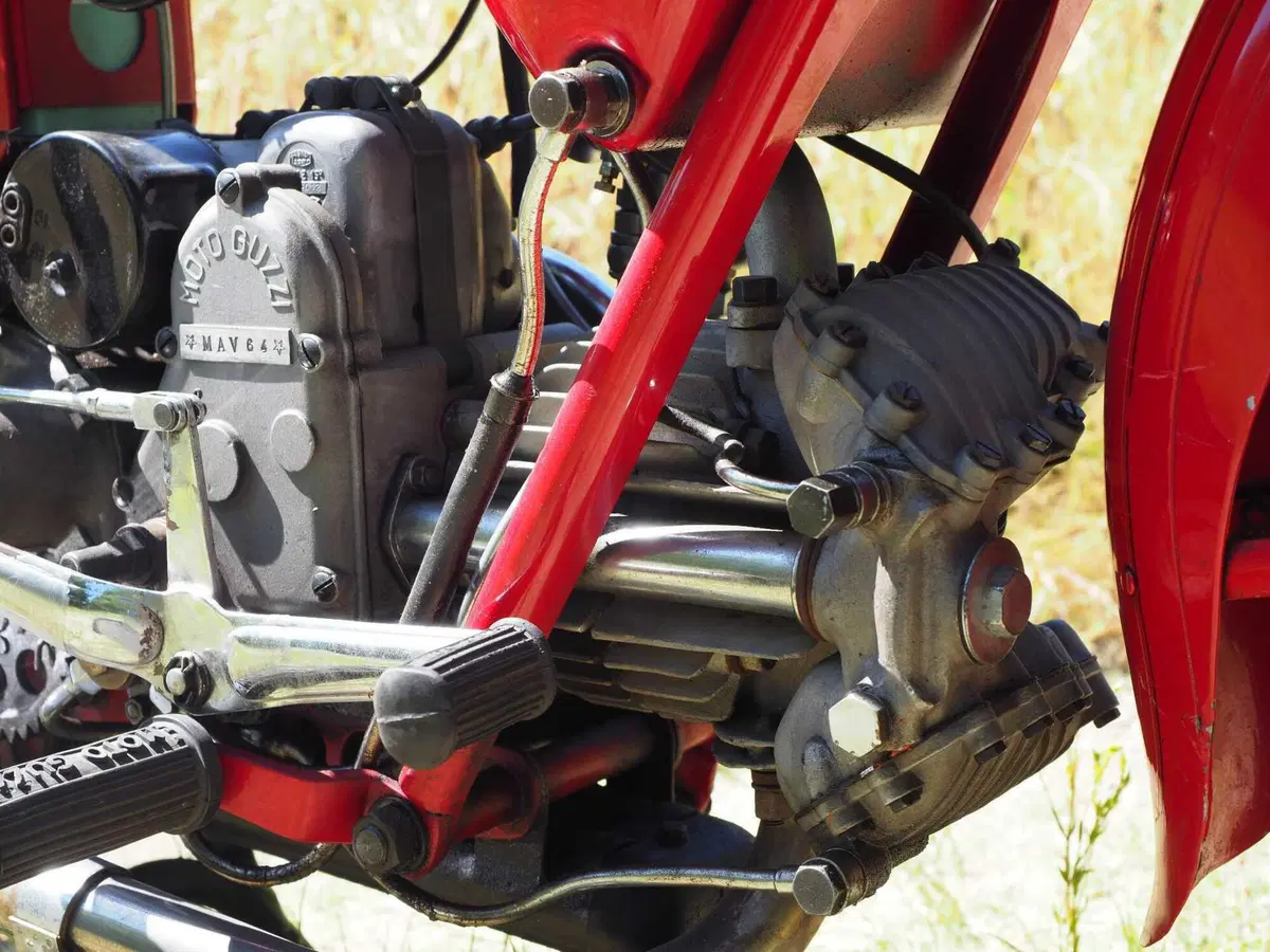 Si può fare Turismo con una moto di 250 cc del 1955? (7)