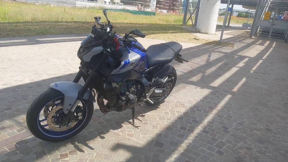 Yamaha MT-09 (2021 - 23) (3)