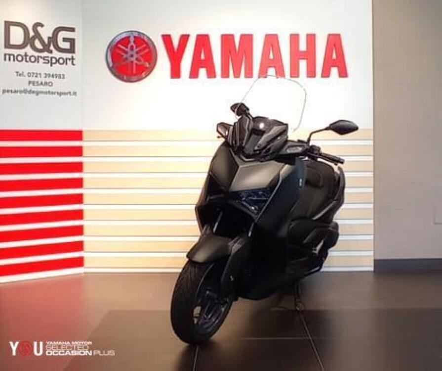 Yamaha X-Max 300 (2021 - 24) (3)