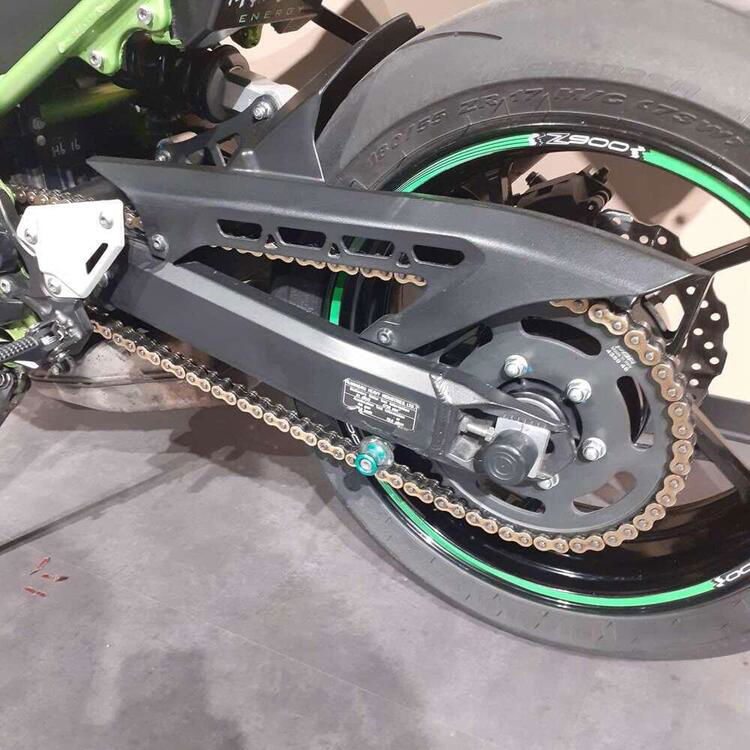 Kawasaki Z 900 (2017 - 18) (4)