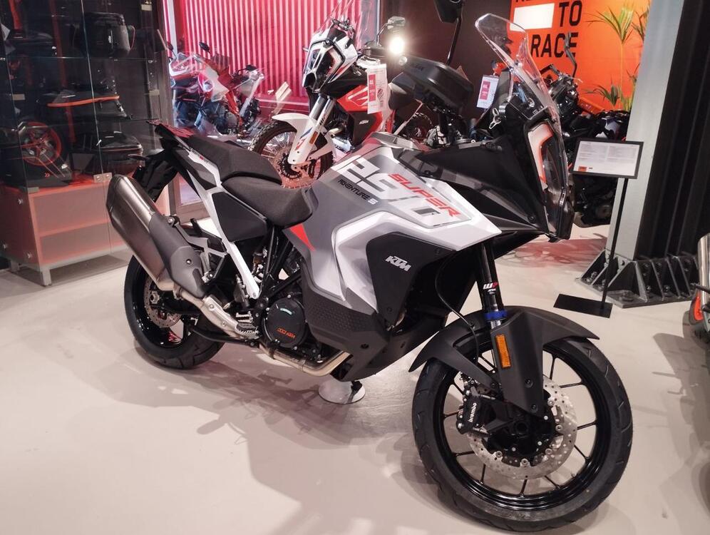 KTM 1290 Super Adventure S (2022 - 24)