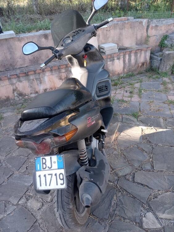 Gilera Runner 200 VXR (2002 - 05) (2)