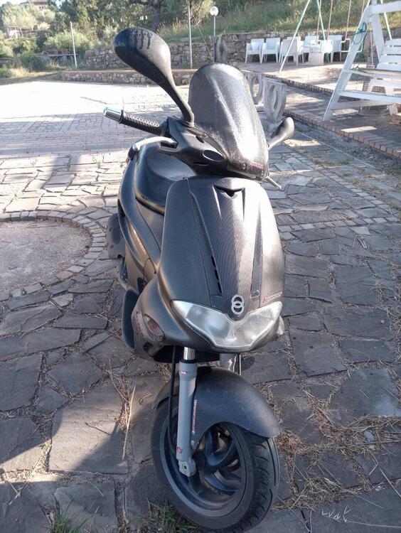 Gilera Runner 200 VXR (2002 - 05) (4)