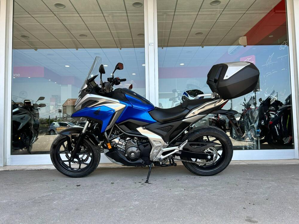 Honda NC 750 X DCT Urban (2021 - 24) (2)