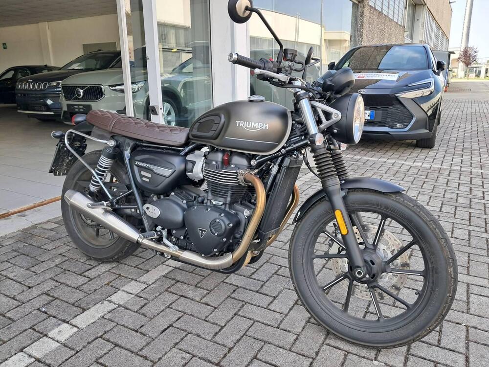 Triumph Speed Twin 900 (2023 - 24) (2)