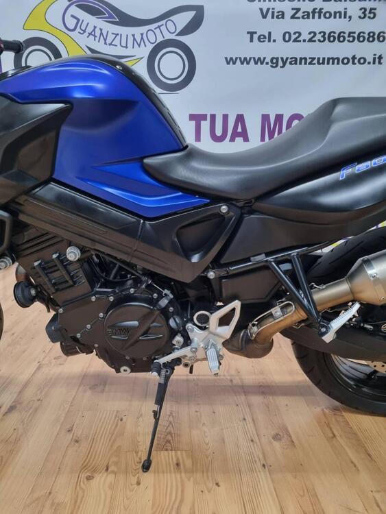 Bmw F 800 R (2015 - 16) (3)