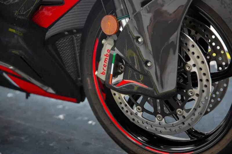 MV Agusta F3 800 RR (2022 - 25) (11)