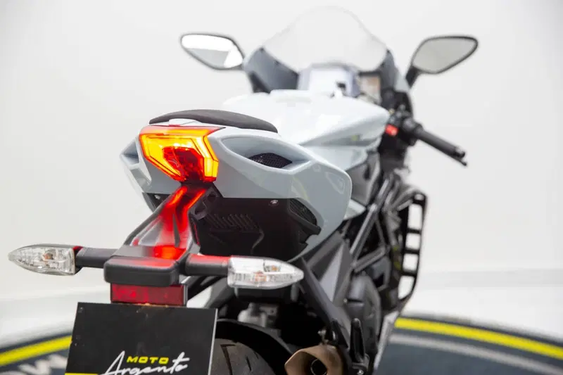 MV Agusta F3 800 RR (2022 - 25) (12)
