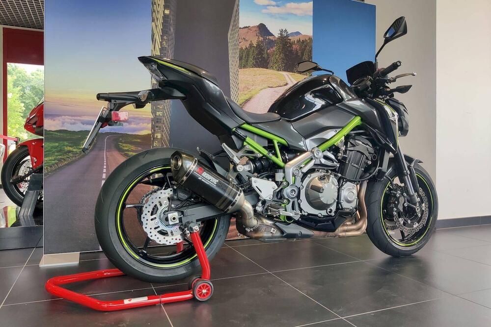 Kawasaki Z 900 (2017 - 18) (5)