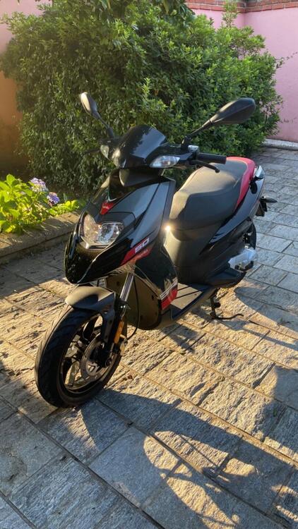 Aprilia SR 50 Motard (2012 - 17)