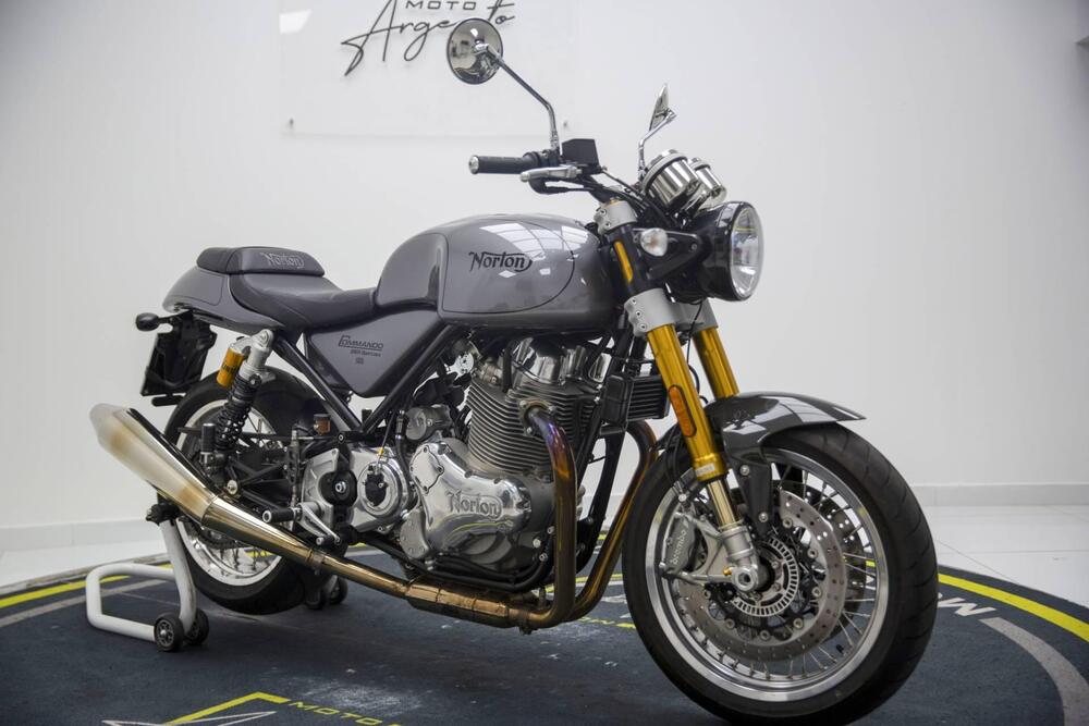 Norton Commando 961 Sport (2011 - 17) (2)