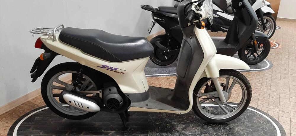 Honda SH  50 New (1996 - 99) (3)