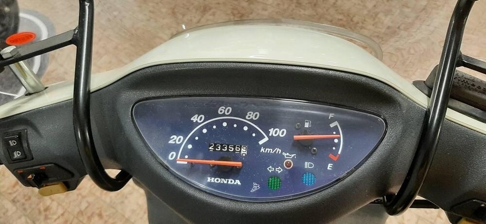 Honda SH  50 New (1996 - 99) (5)