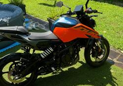 KTM 125 Duke (2024) usata