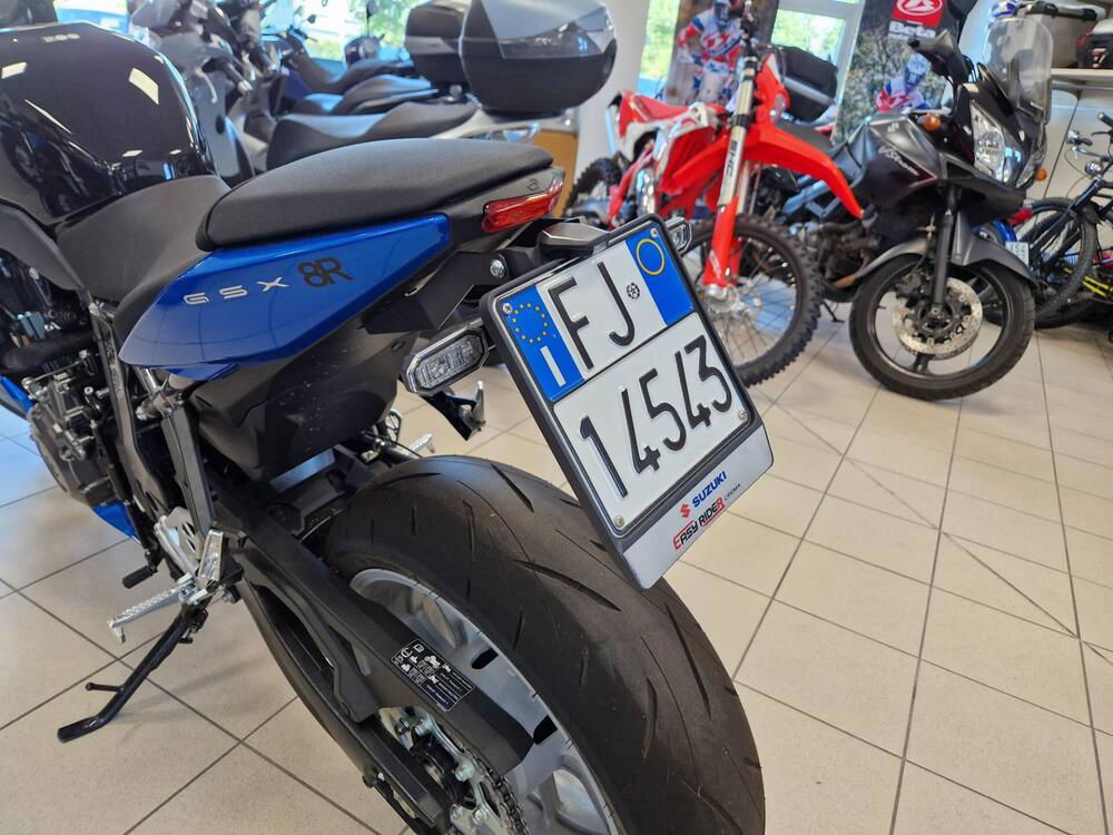 Suzuki GSX-8R (2024) (5)