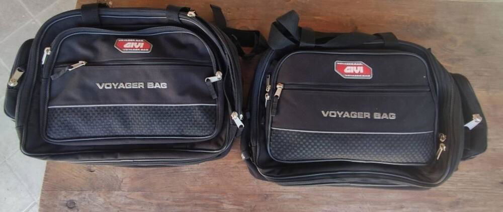 Vivi Voyager bags borse laterali usate una volta Givi (2)