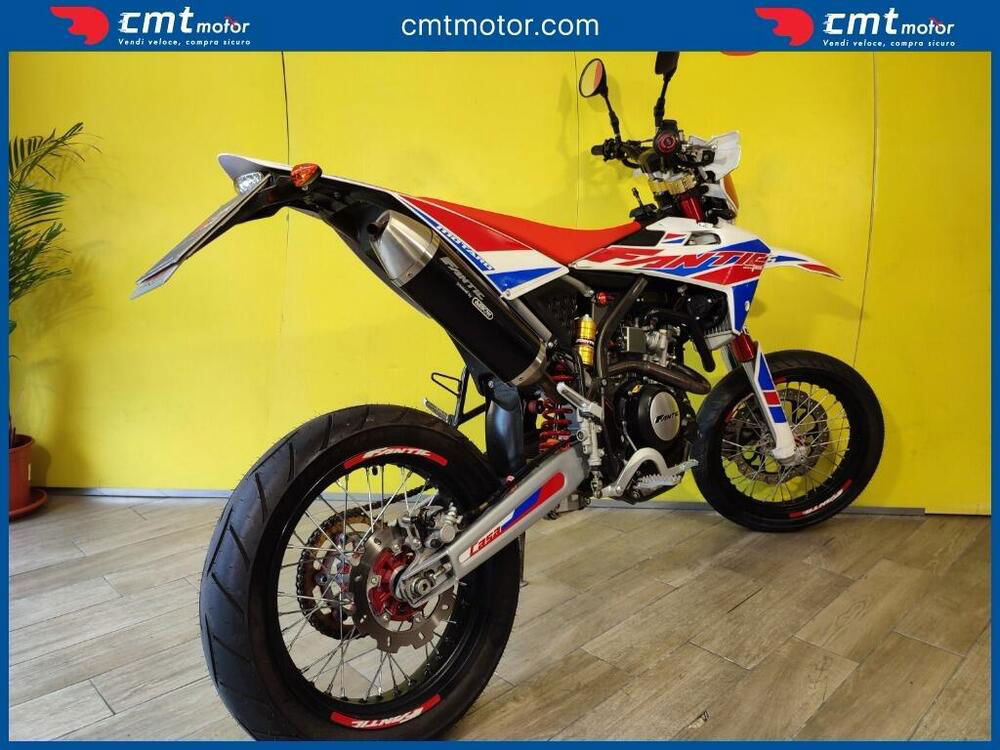 Fantic Motor Motard 125 Casa 4t (2019) (4)