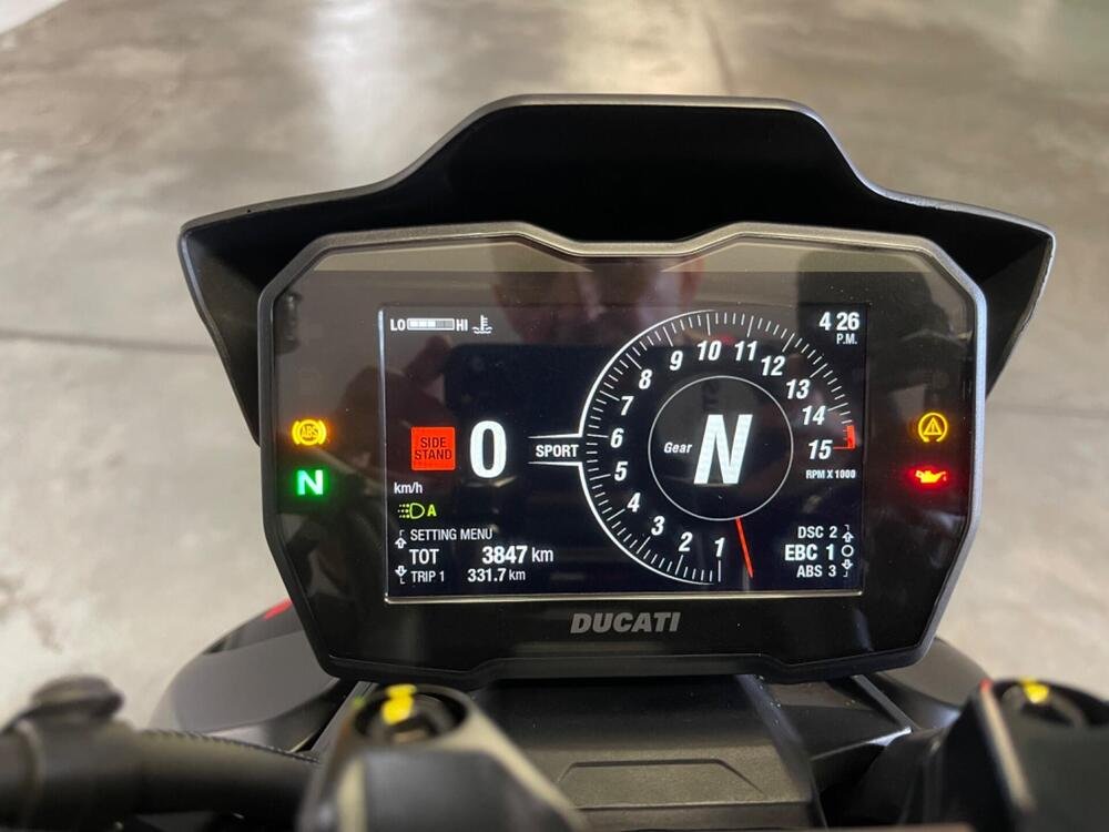 Ducati Streetfighter V4 1100 S (2021 - 22) (3)