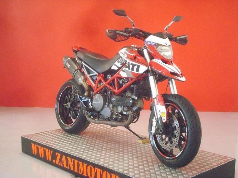 Ducati Hypermotard 796 (2012) (2)