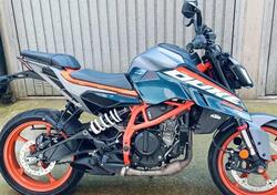 KTM 390 Duke (2024) usata