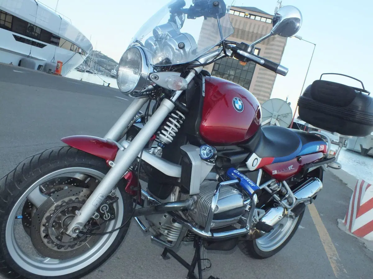 Bmw R 1100 R ABS (8)