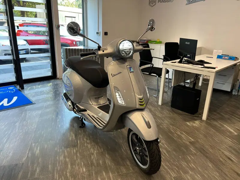 Vespa Primavera 125 Tech (2024 - 25) (6)