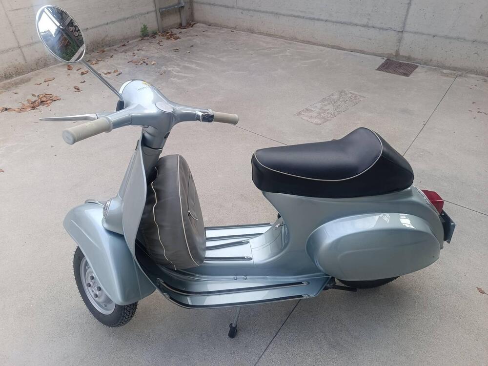 Piaggio Vespa 50L (4)