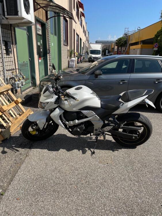 Kawasaki Z 750 (2007 - 14) (2)