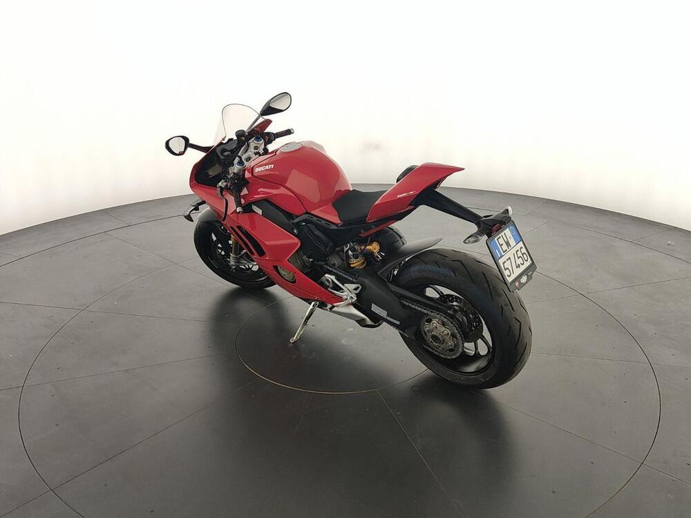 Ducati Panigale V4 S 1100 (2021) (4)