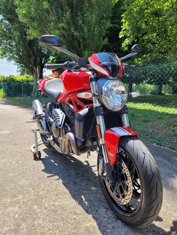 Ducati Monster 821 Stripe ABS (2015 - 17)