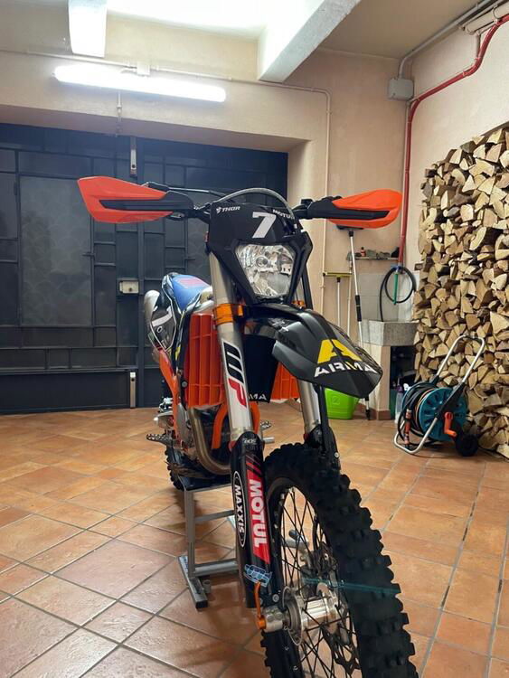 KTM EXC 350 F Six Days (2022) (3)