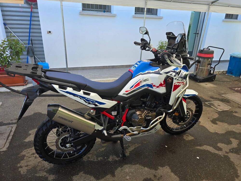 Honda Africa Twin CRF 1100L ES DCT (2024) (3)