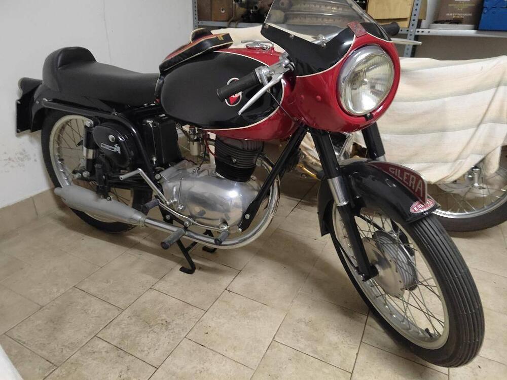 Gilera 150 sport