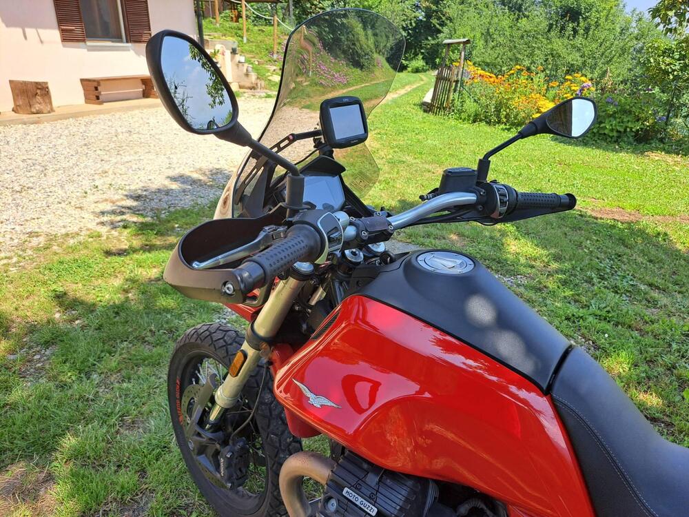 Moto Guzzi V85 TT (2019 - 20) (2)