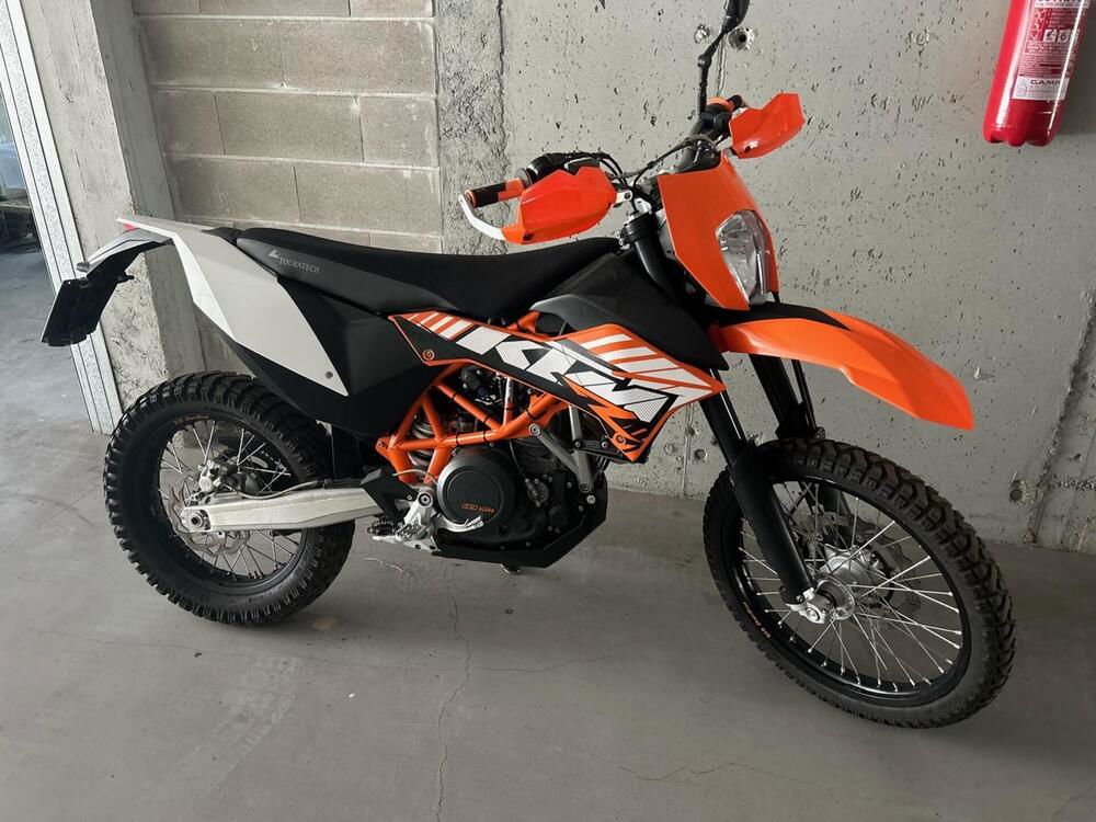 KTM 690 Enduro R (2012 - 17) (2)