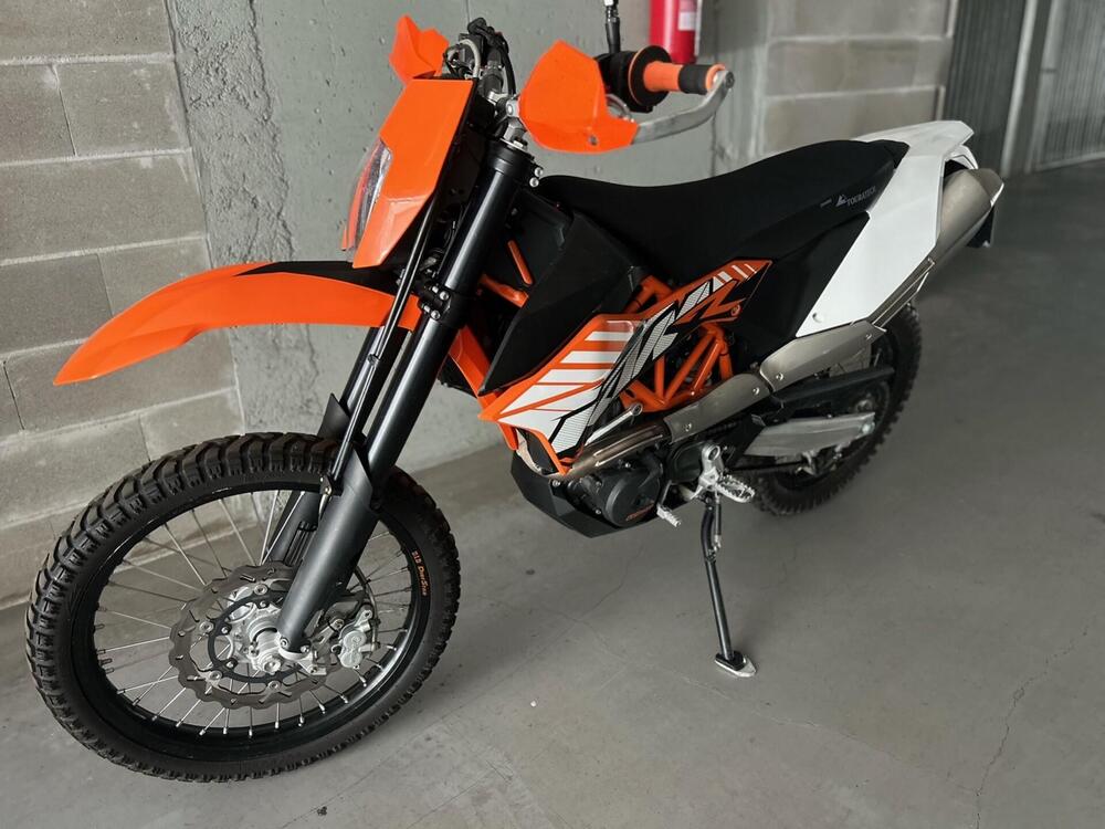 KTM 690 Enduro R (2012 - 17) (3)