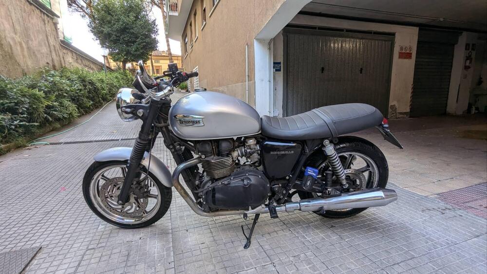 Triumph Bonneville (2007 - 16)