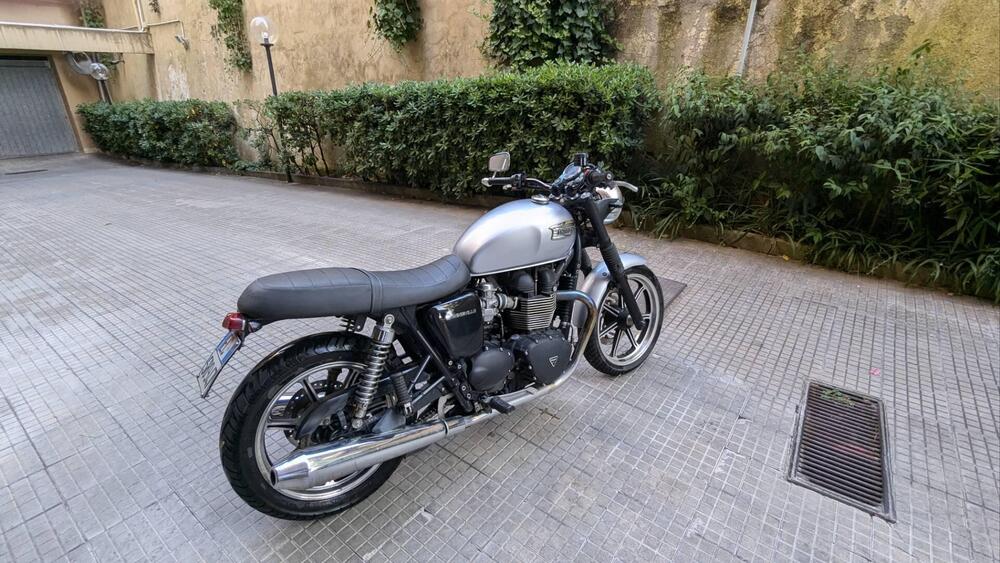 Triumph Bonneville (2007 - 16) (3)