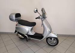 Vespa LX 150 (2005 - 11) usata