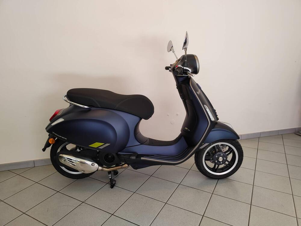 Vespa Primavera 125 Tech (2024) (2)